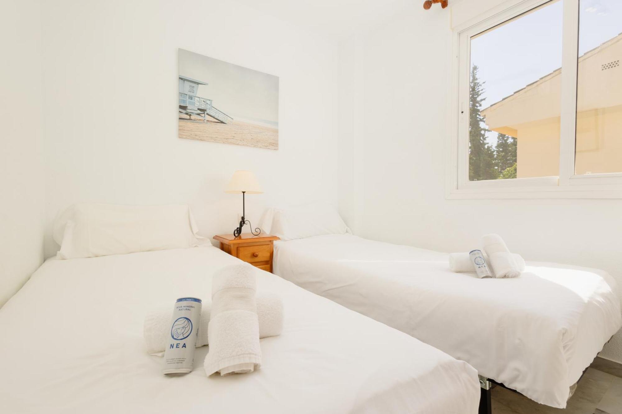Beautiful Townhouse Walking Distance To The Beach In Costabella, Marbella Dış mekan fotoğraf