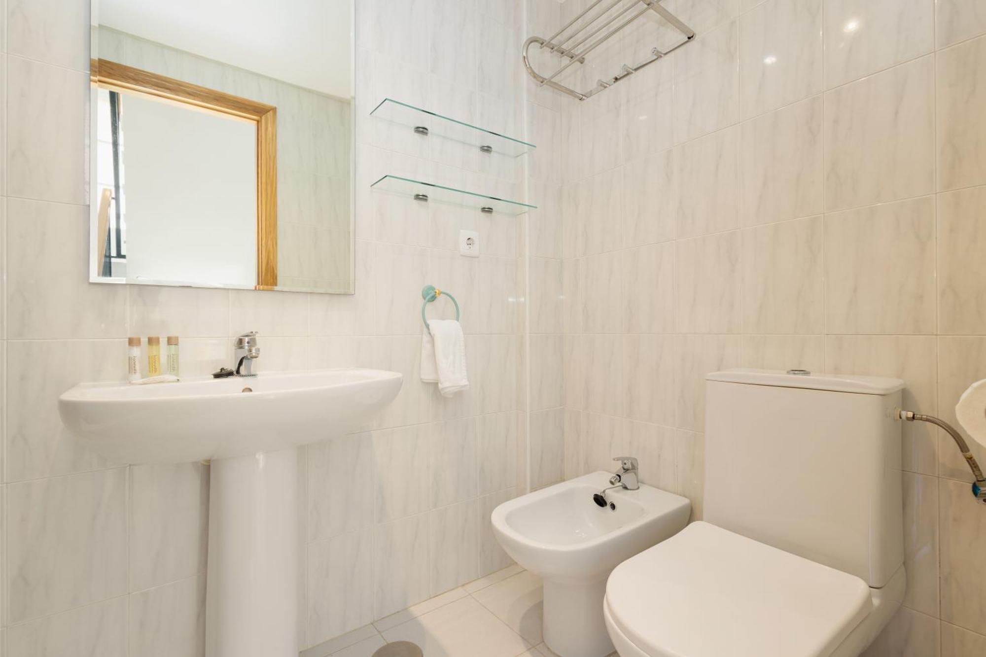 Beautiful Townhouse Walking Distance To The Beach In Costabella, Marbella Dış mekan fotoğraf
