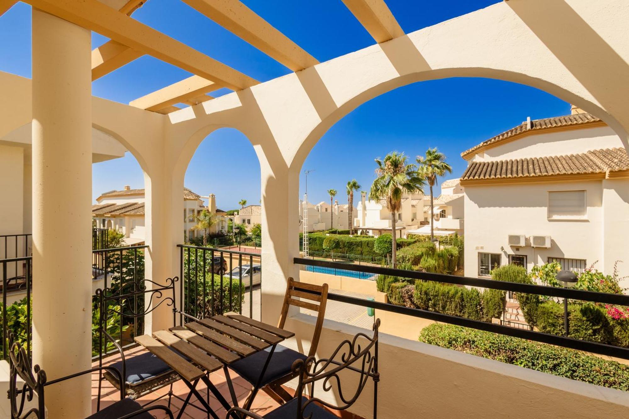 Beautiful Townhouse Walking Distance To The Beach In Costabella, Marbella Dış mekan fotoğraf